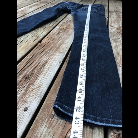 Silver Jeans Size 28 - Picture 7 of 9